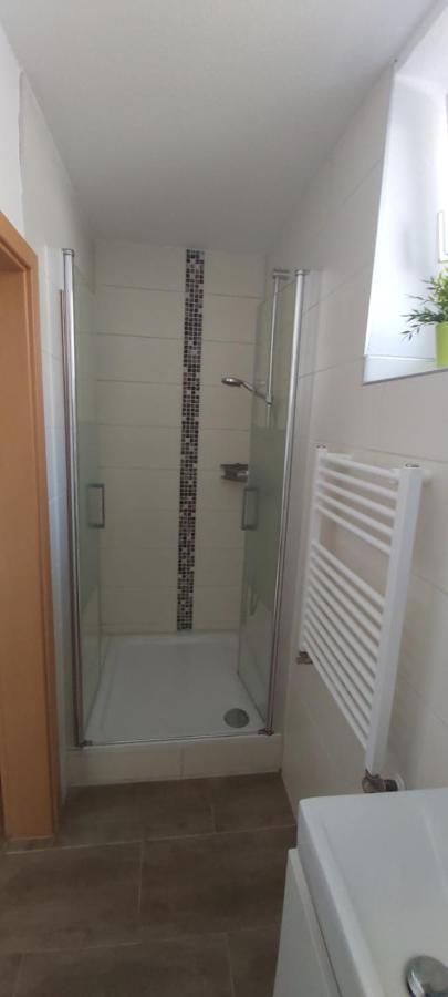 וורל Ferienwohnung Stolz מראה חיצוני תמונה